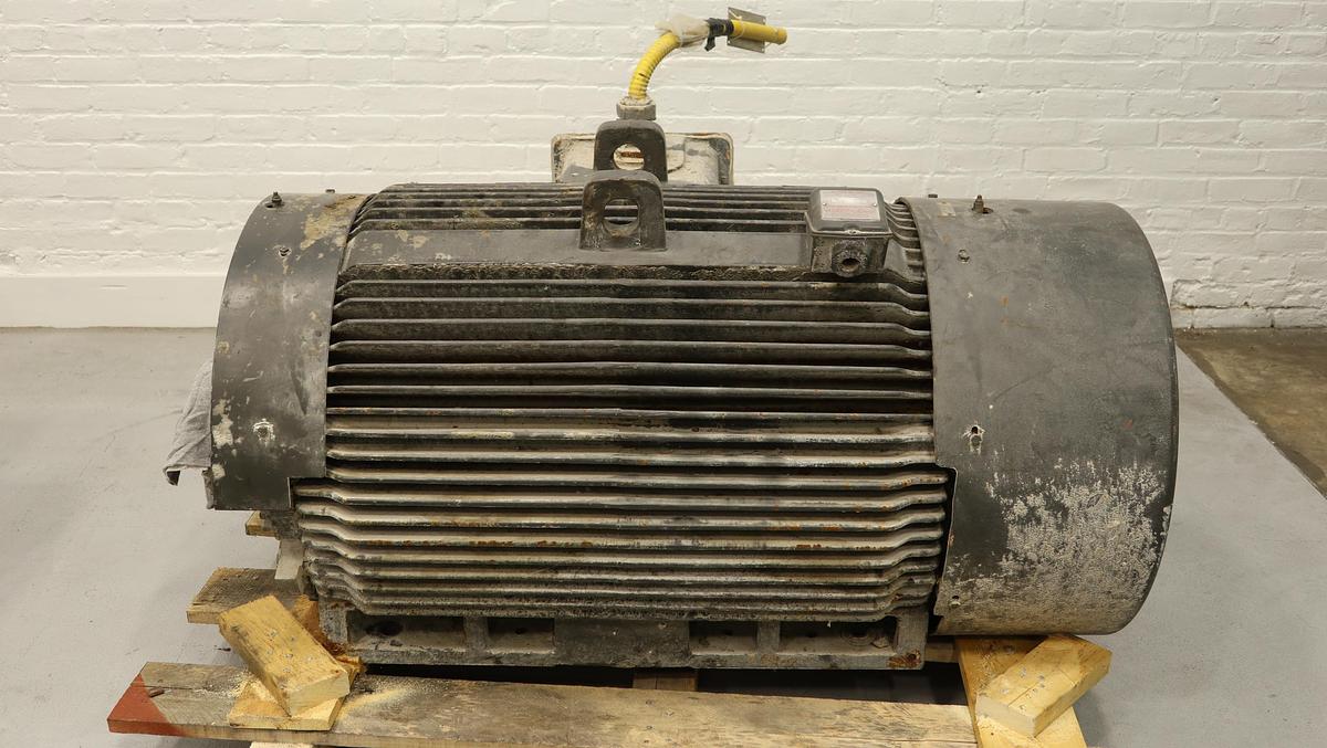 Used Toshiba NCZ3DK200L1S098 200 HP A/C Motor #46982