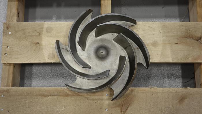 Used Goulds 3196 XLT 4x6x13 6-Vane Impeller #45229