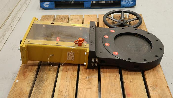Used DSS 12" Hand Operated Knife Gate Valve #46242