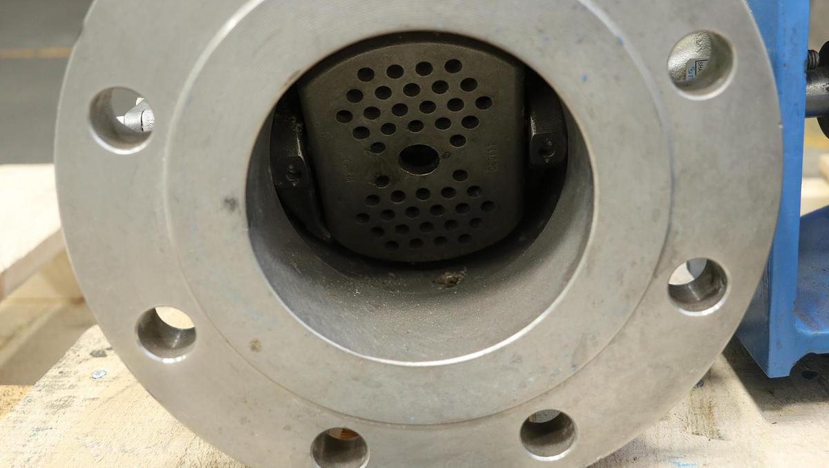 Refurbished Neles Controls Q-R21CA04ACJD 4" Vee Ball Valve #46653