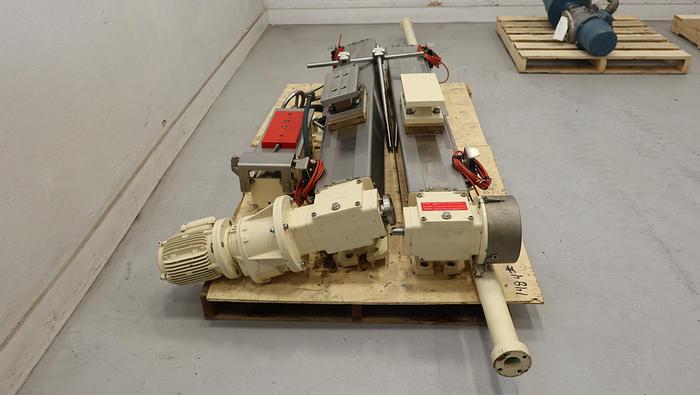 Used Jud Felt Stretch #44765