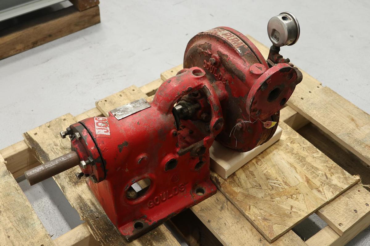 Used Goulds 3755 1.5x1.5x8 Pump #47542
