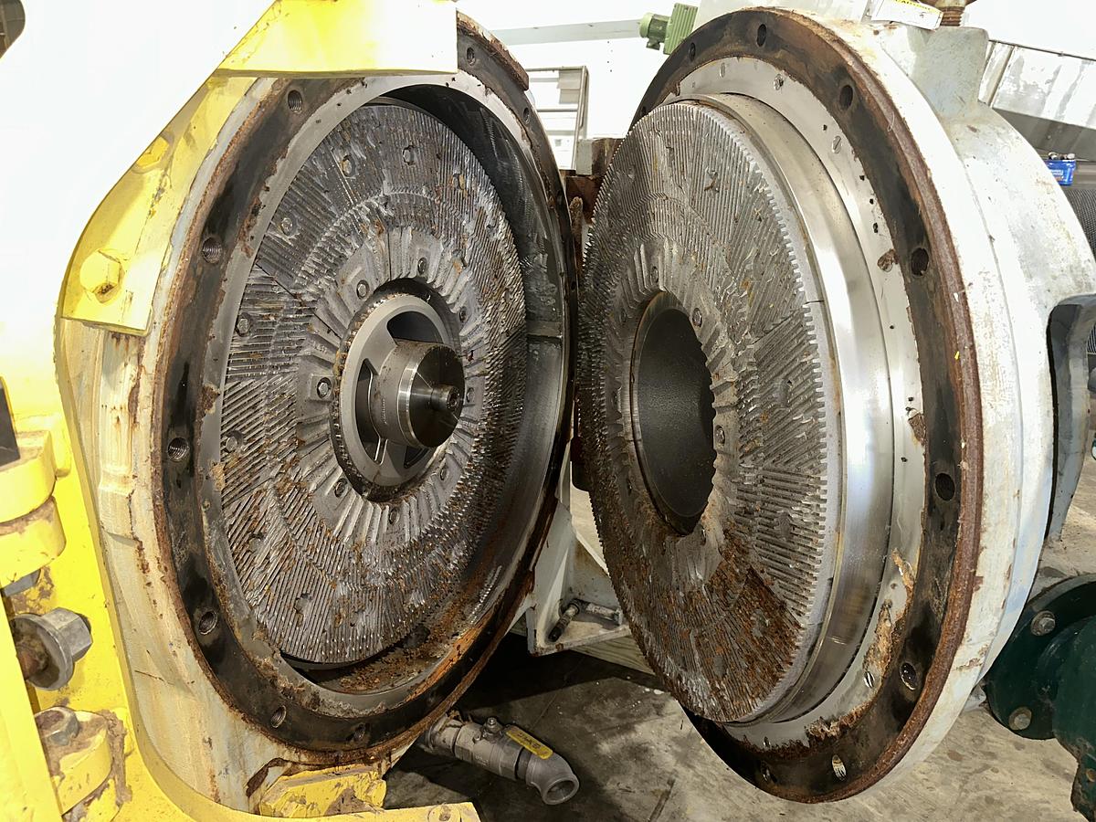 Used Beloit DD4600 34/38" Disc Refiner #46862