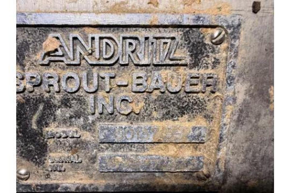 Used GL&V 34" TFIII Refiner with Anti-Clash System & Control Panel #47225