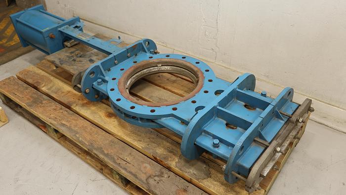 Refurbished Dezurik 16" Air Operated Through Gate Valve #45393