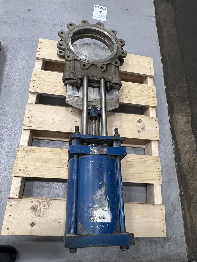 Used True Line 10" Air Operated Knife Gate Valve #47366