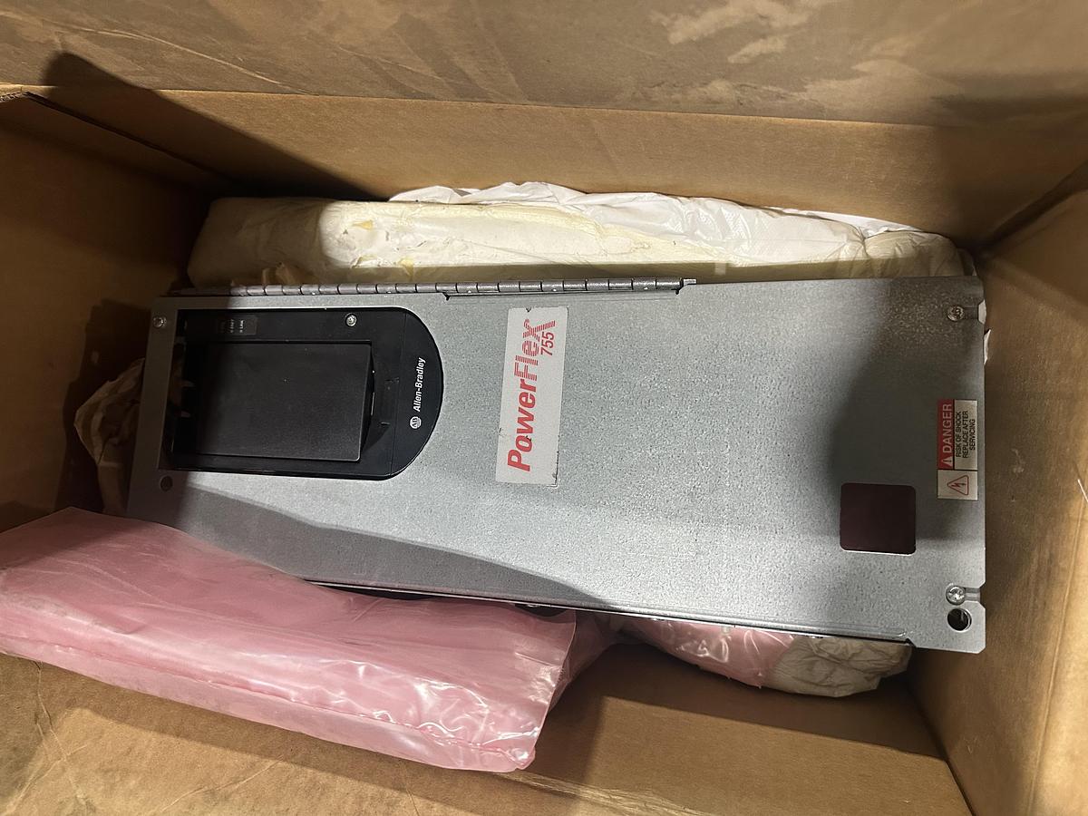 Used LOT OF 5 ALLEN BRADLEY DRIVES #46891