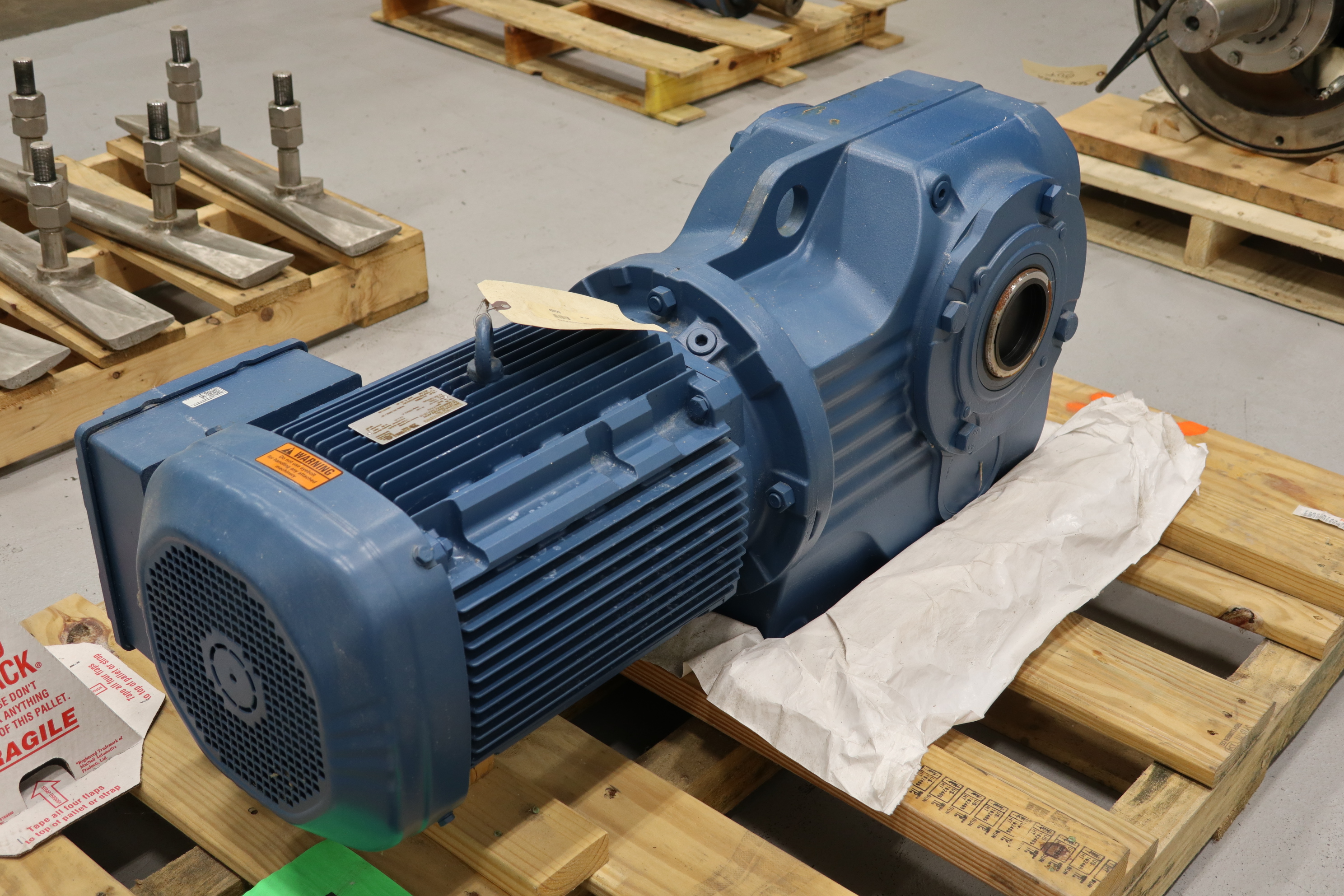 Unused Sew-Eurodrive KA107/T DRN160L4/DH Helical-Bevel Gear Drive #47691