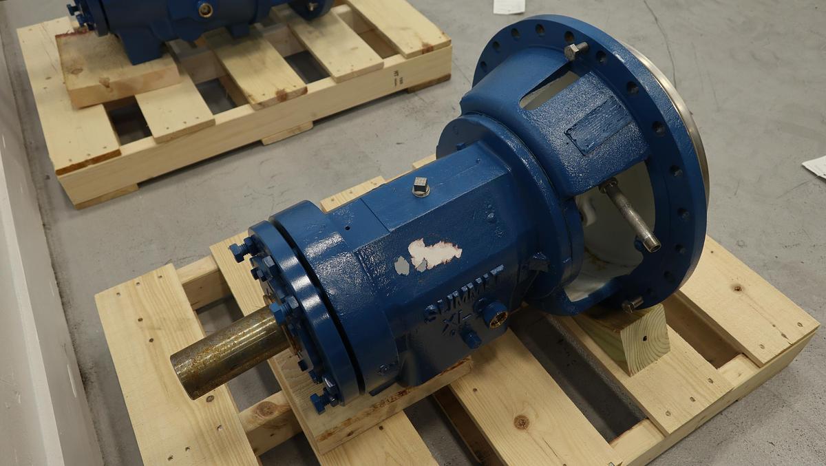 Unused Summit 3196 XLO 15" Pump Power End #47099