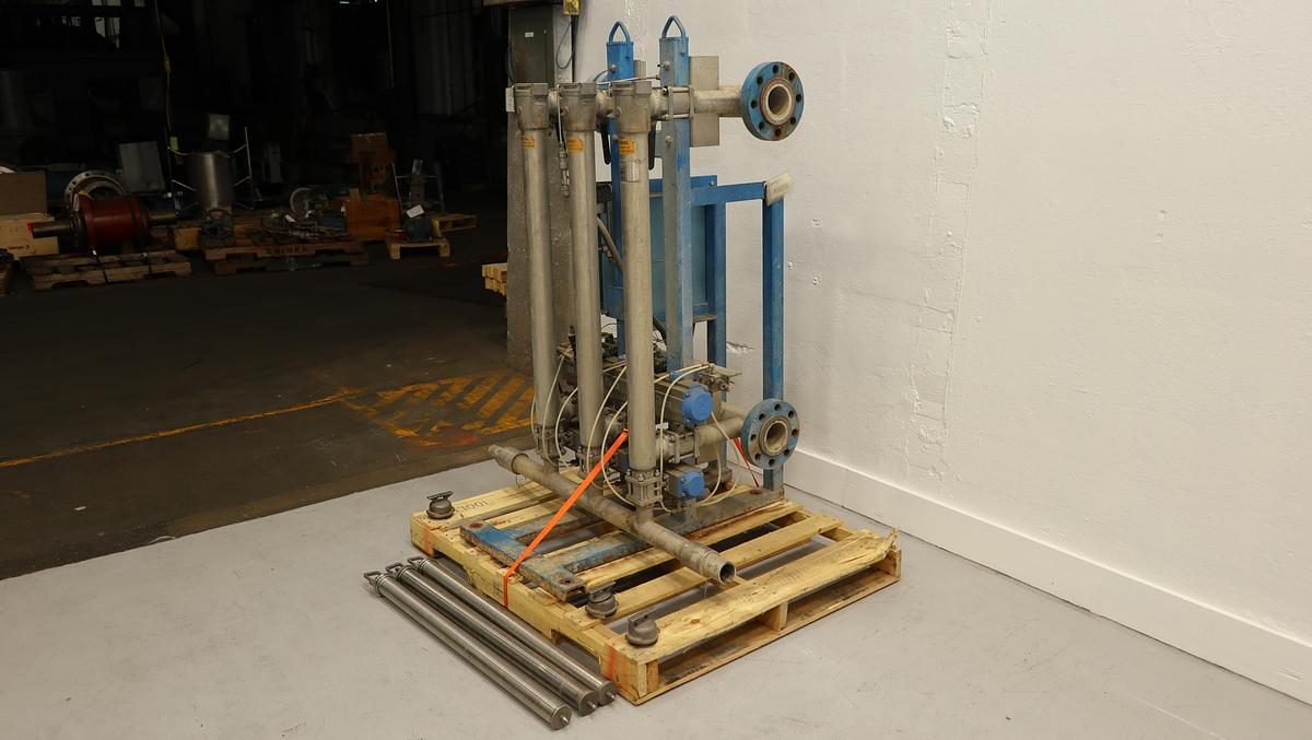 Used Kadant AES D-21080 3-Bank Canister Filter #46840