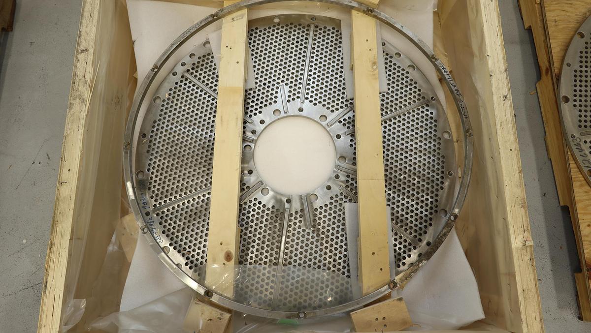 Unused Voith Size 12 Combisorter Extraction Plate with Wear Ring #47016