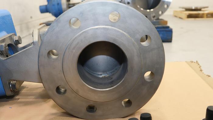 Unused Metso 4" Air Operated Ball Valve #45909