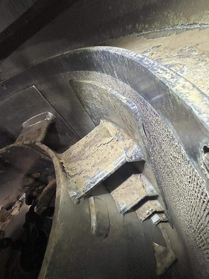 Used Sunds Defibrator T9 Pressure Screen #47141