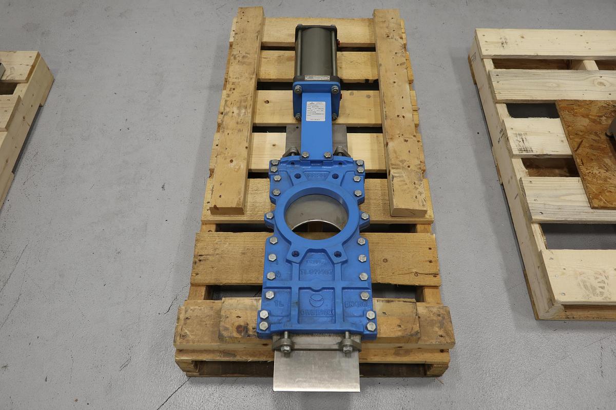 Unused Orbinox 6" Air Operated Thru-Gate Valve #47311
