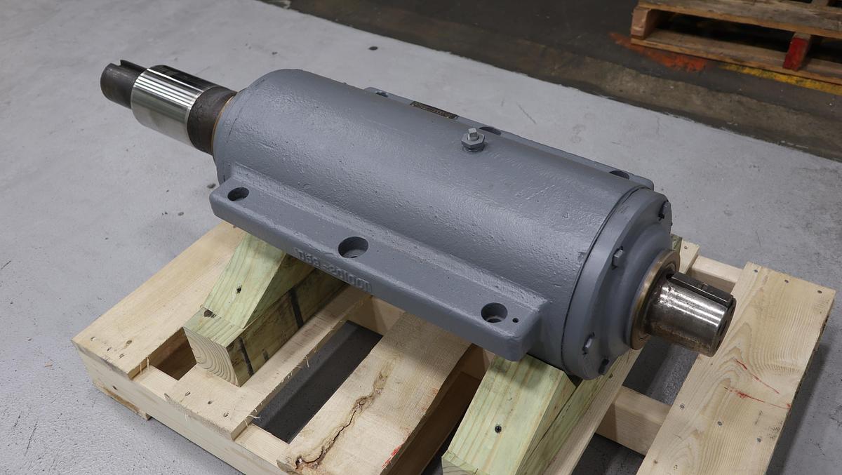 Refurbished Beloit DD4000 20"/24" Refiner Quill #47247