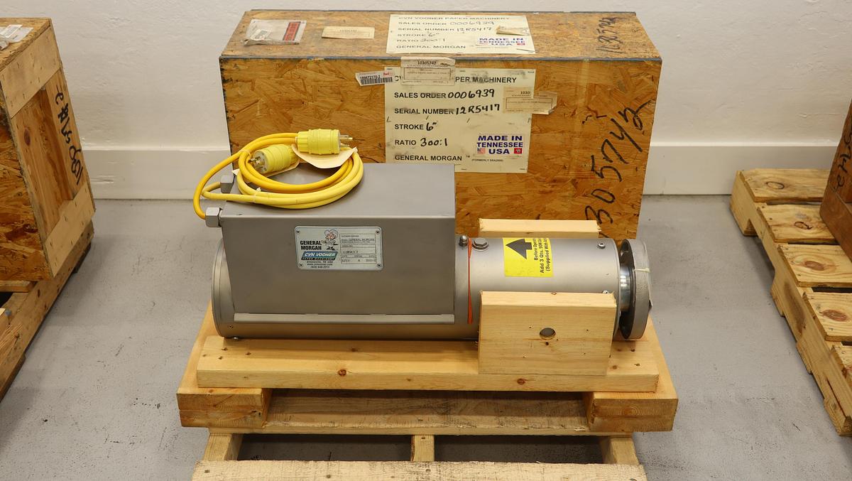 Used CVN Vooner General Morgan (SRA 2000) Shower Oscillator #46997