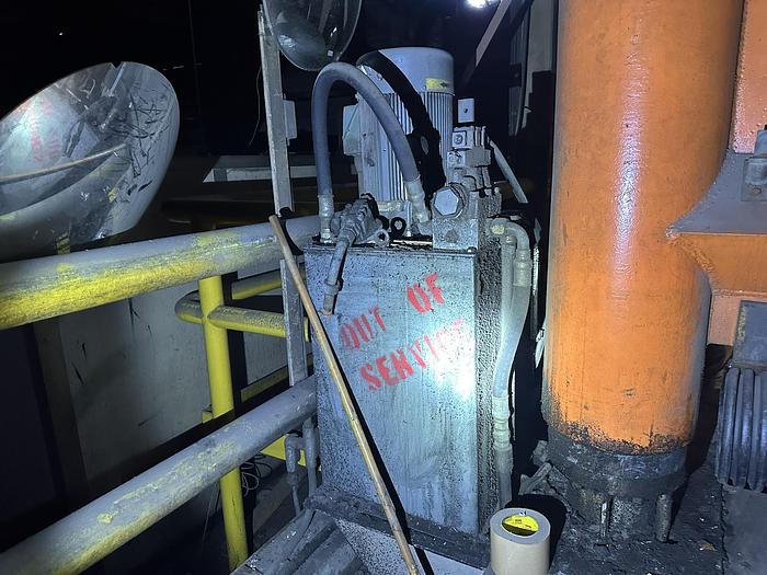 Used Black Clawson Roll Splitter #46464