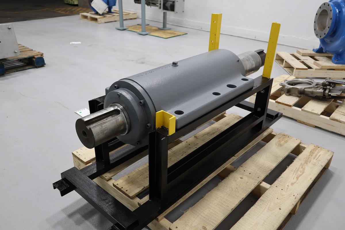 Refurbished Beloit DD4000 34/38 Refiner Quill #47342