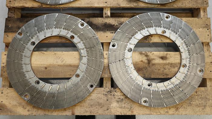 Used GL&V DD4000 20" Refiner Plates #45125