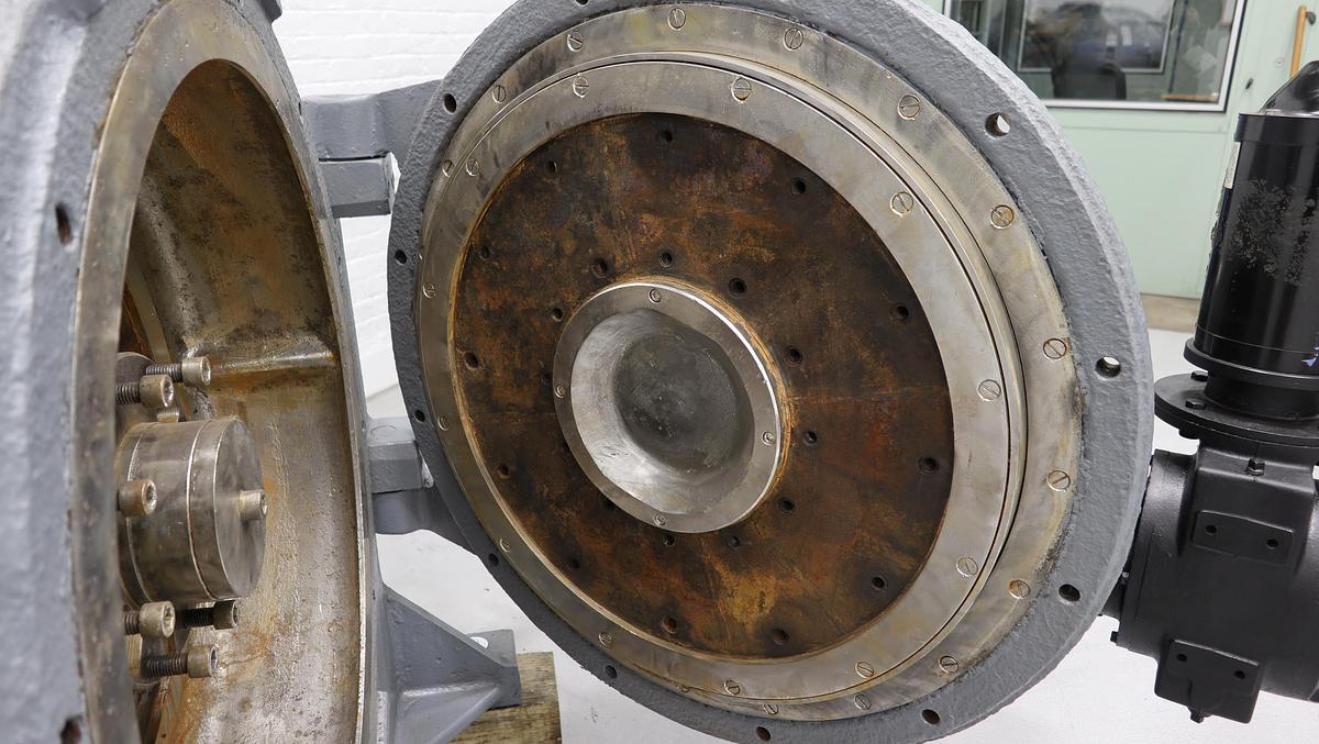 Used Beloit DD4000 26"/30"Disc Refiner #46577