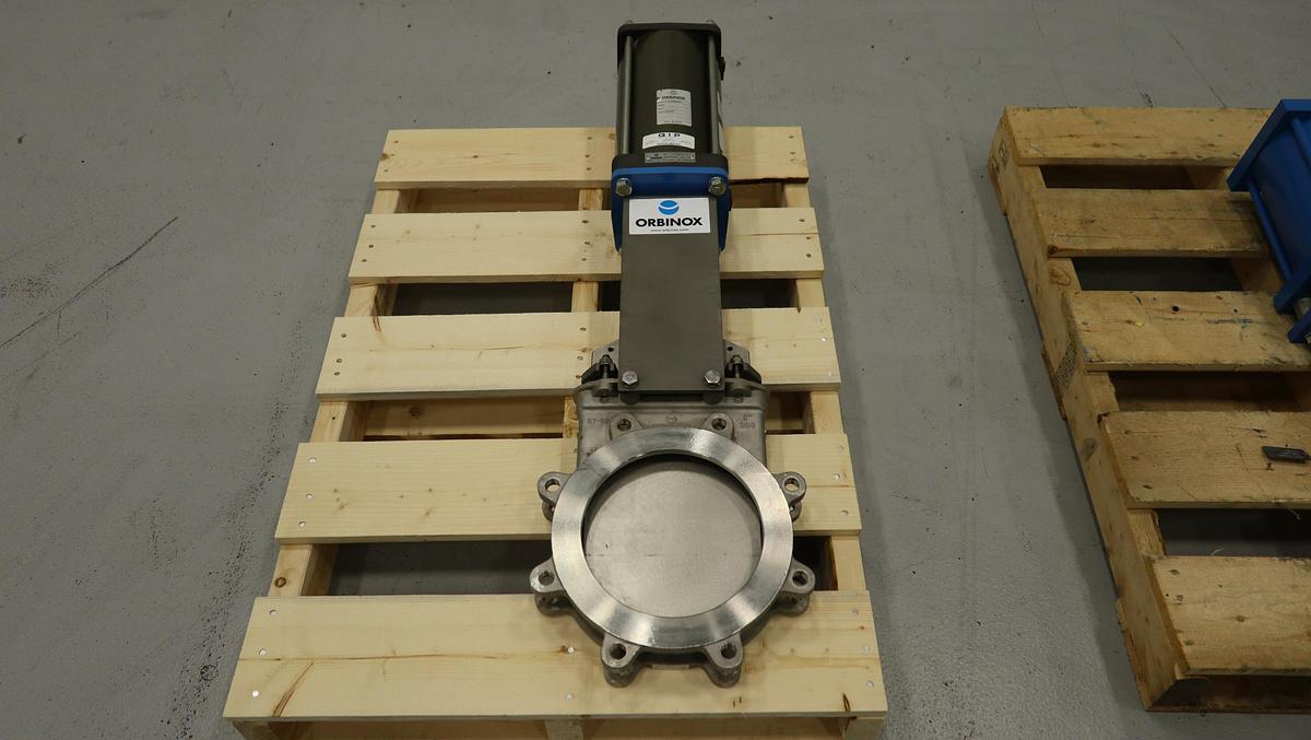 Unused Orbinox 8" Cylorbexet-08.0 Air Operated Knife Gate Valve #47270