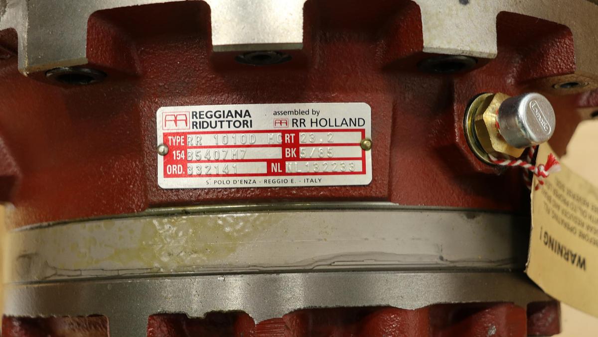 Unused Metso/Reggiana Riduttori RR 1010D MC Hydraulic Motor #47049