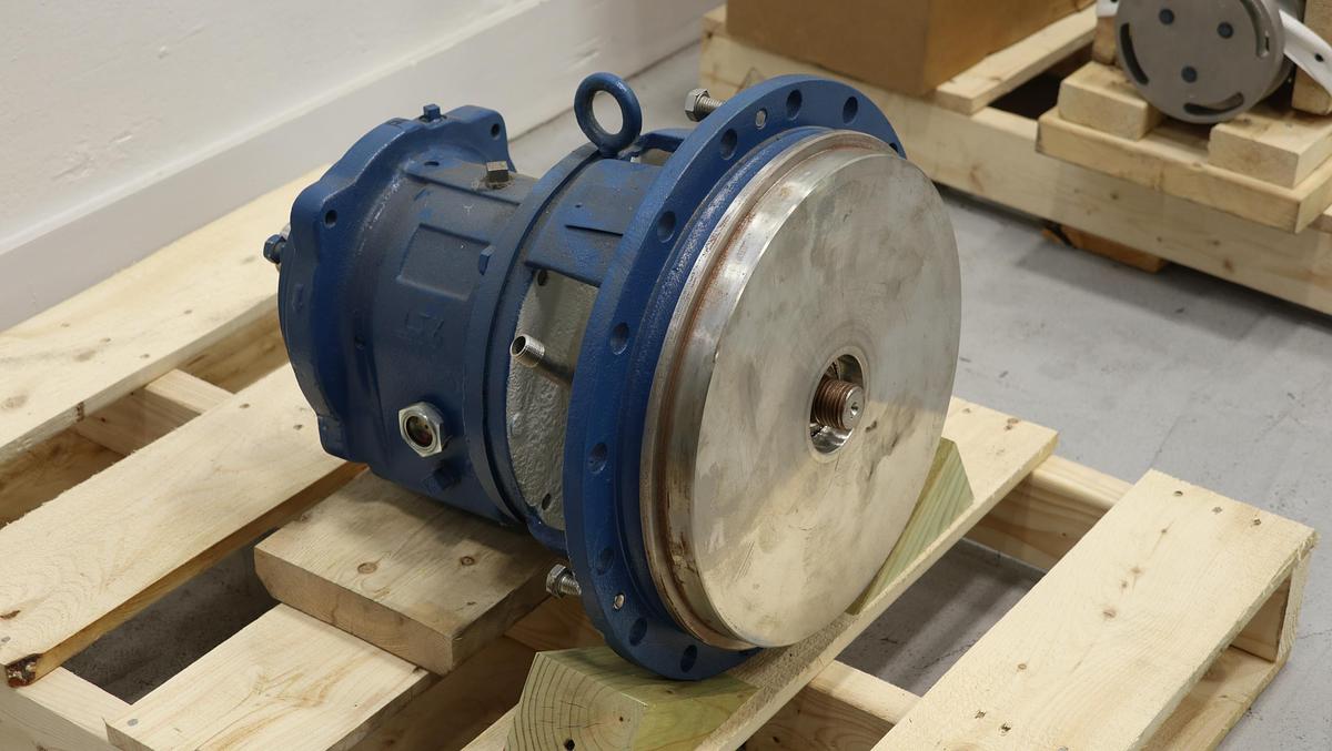 Refurbished Summit 3196 LTX 13" Pump Power End #47111