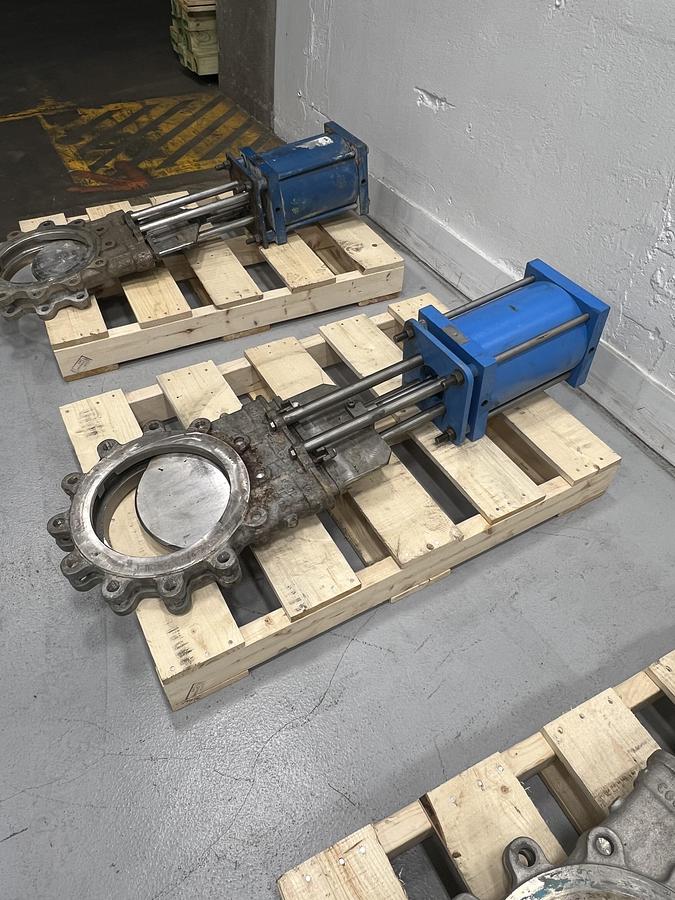 Used True Line 10" Air Operated Knife Gate Valve #47367