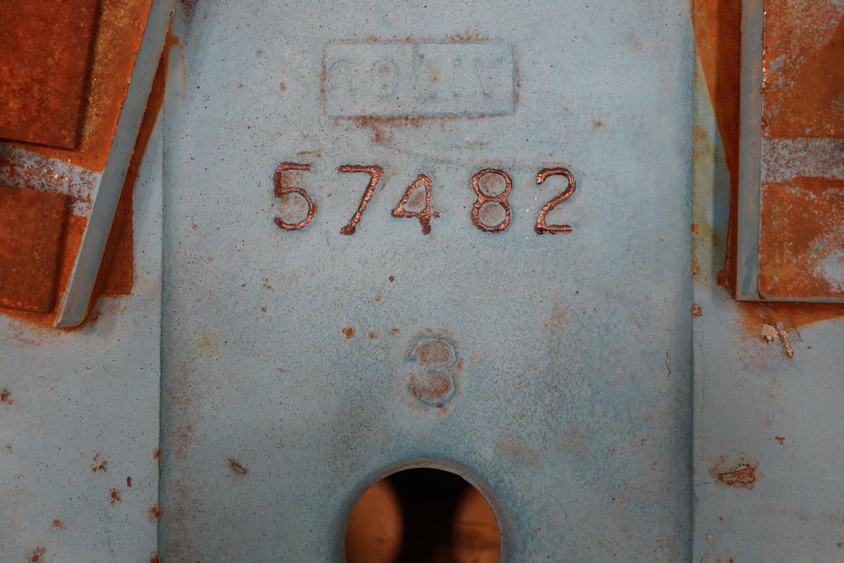 Used Goulds 3196 ST/STX Cambered Top Pump Base #47737