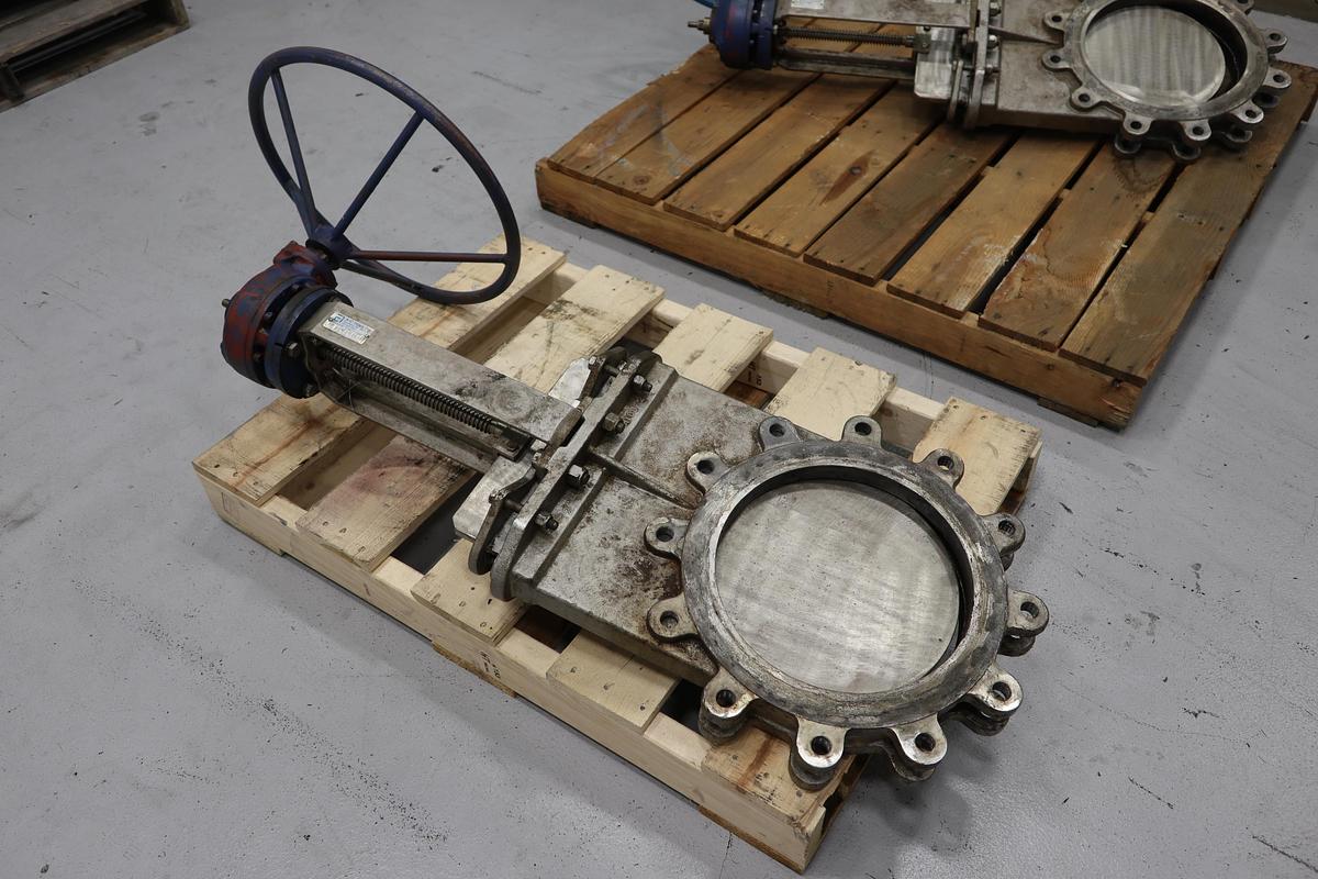Used A-C Valve Inc. 77 A6N 12" Hand Operated Knife Gate Valve #47604