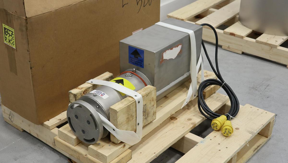 Unused CVN Vooner General Morgan (SRA 2000) Shower Oscillator #47112