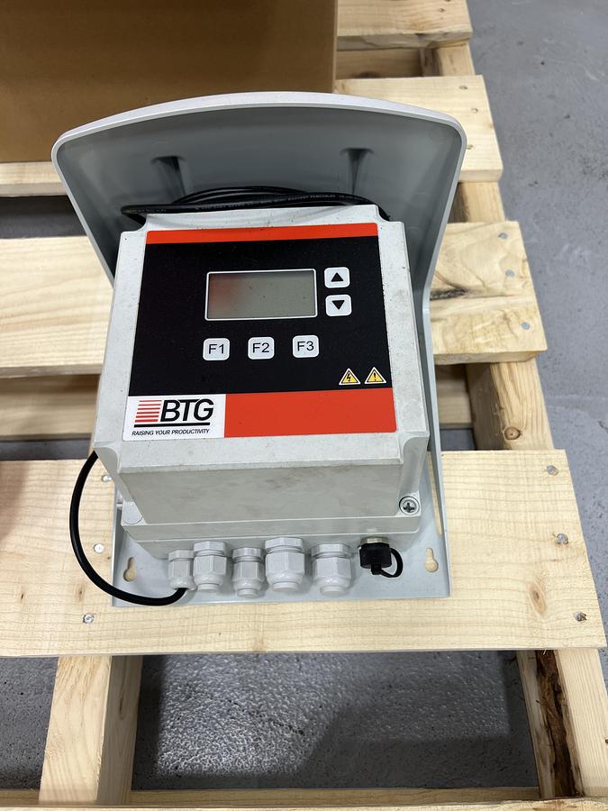 Unused BTG  MBT-2500 Blade Type Consistency Transmitter With CPM-1300 Communication Platform #47253