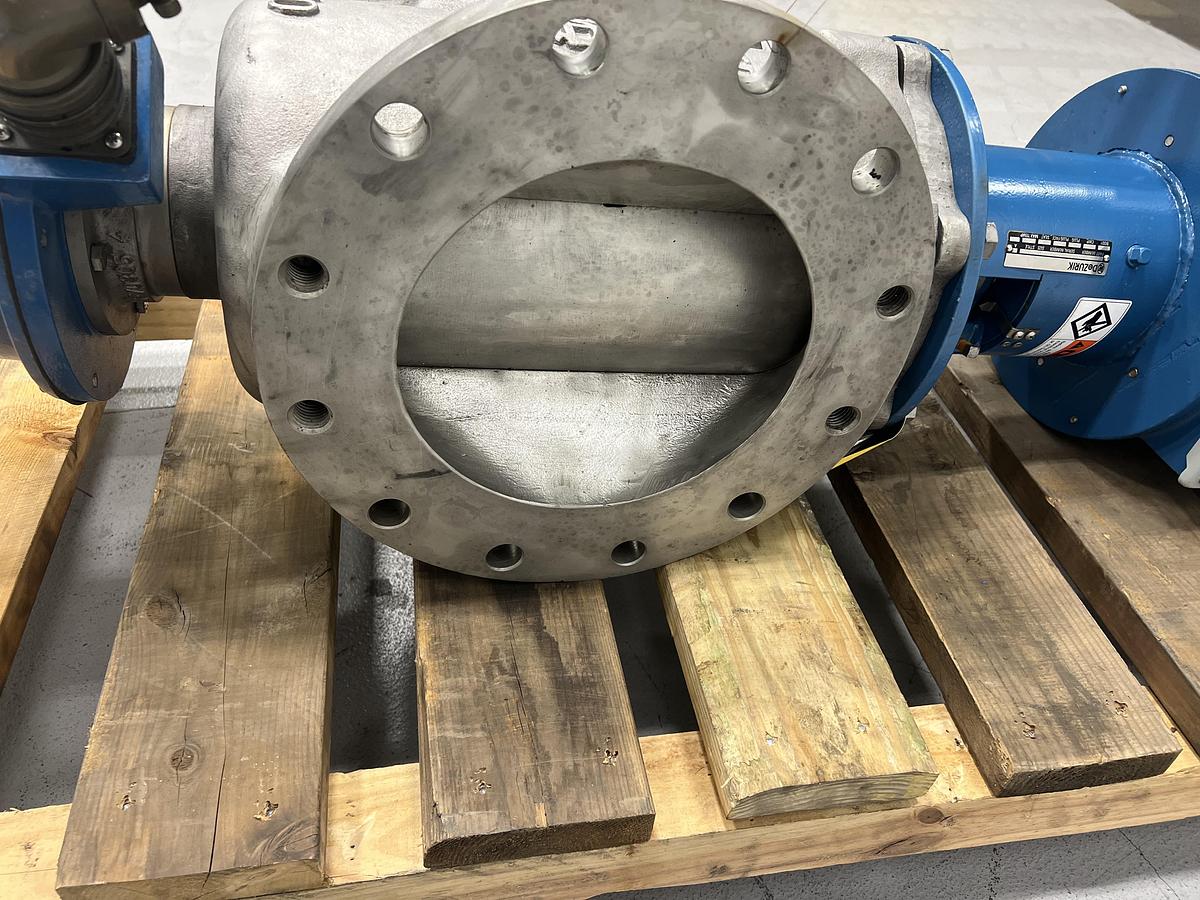 Unused Dezurik 10" Electronic Basis Weight Valve #47117