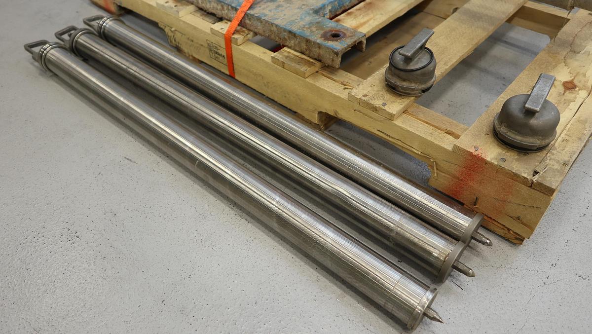 Used Kadant AES D-21080 3-Bank Canister Filter #46840