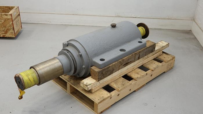 Unused Beloit DD4000 30" Refiner Quill #44693