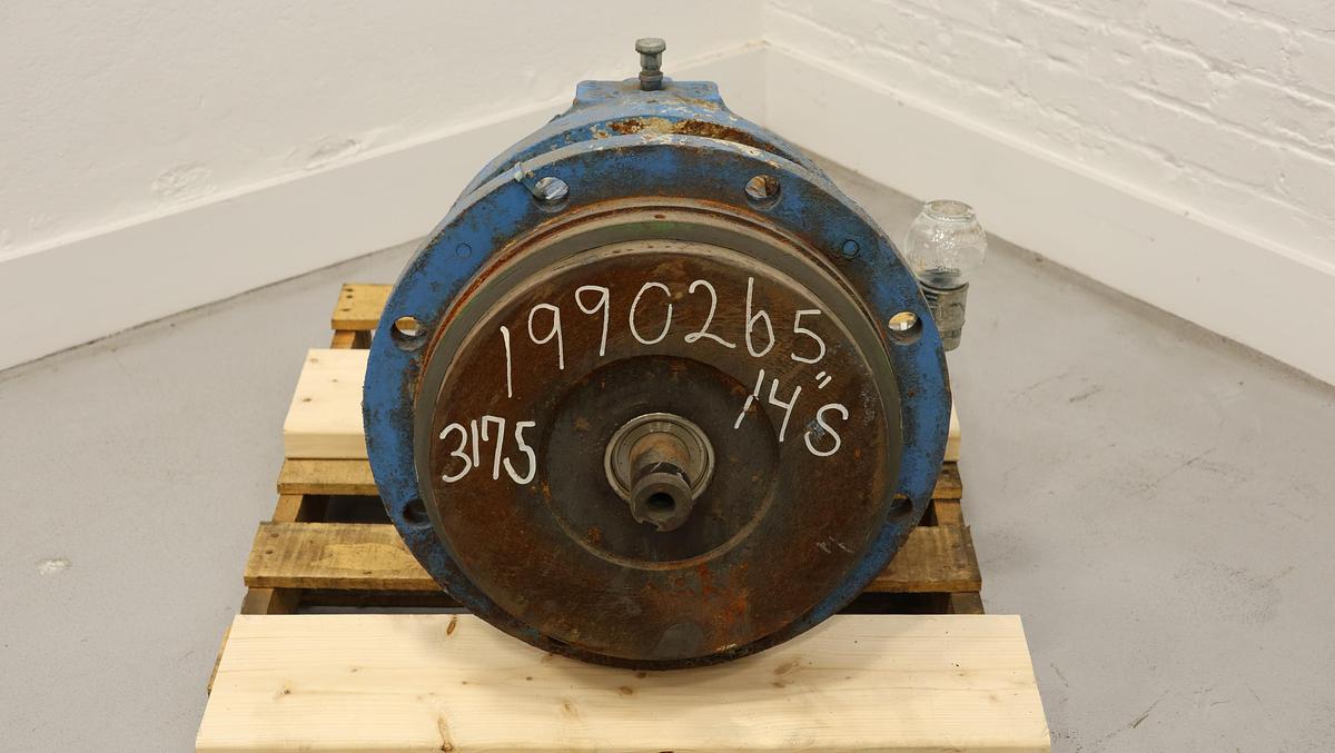 Used Goulds 3175 S Power End With 14" Iron Stuffing Box #46957