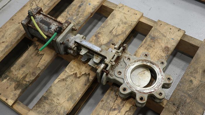 Used Rovalve 4" Air Operated Knife Gate Valve #45537