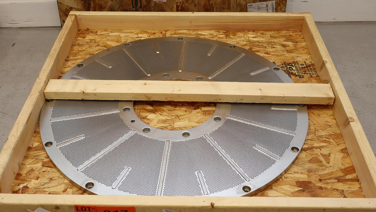 Unused Voith Size 12 Combisorter Extraction Plate #47163