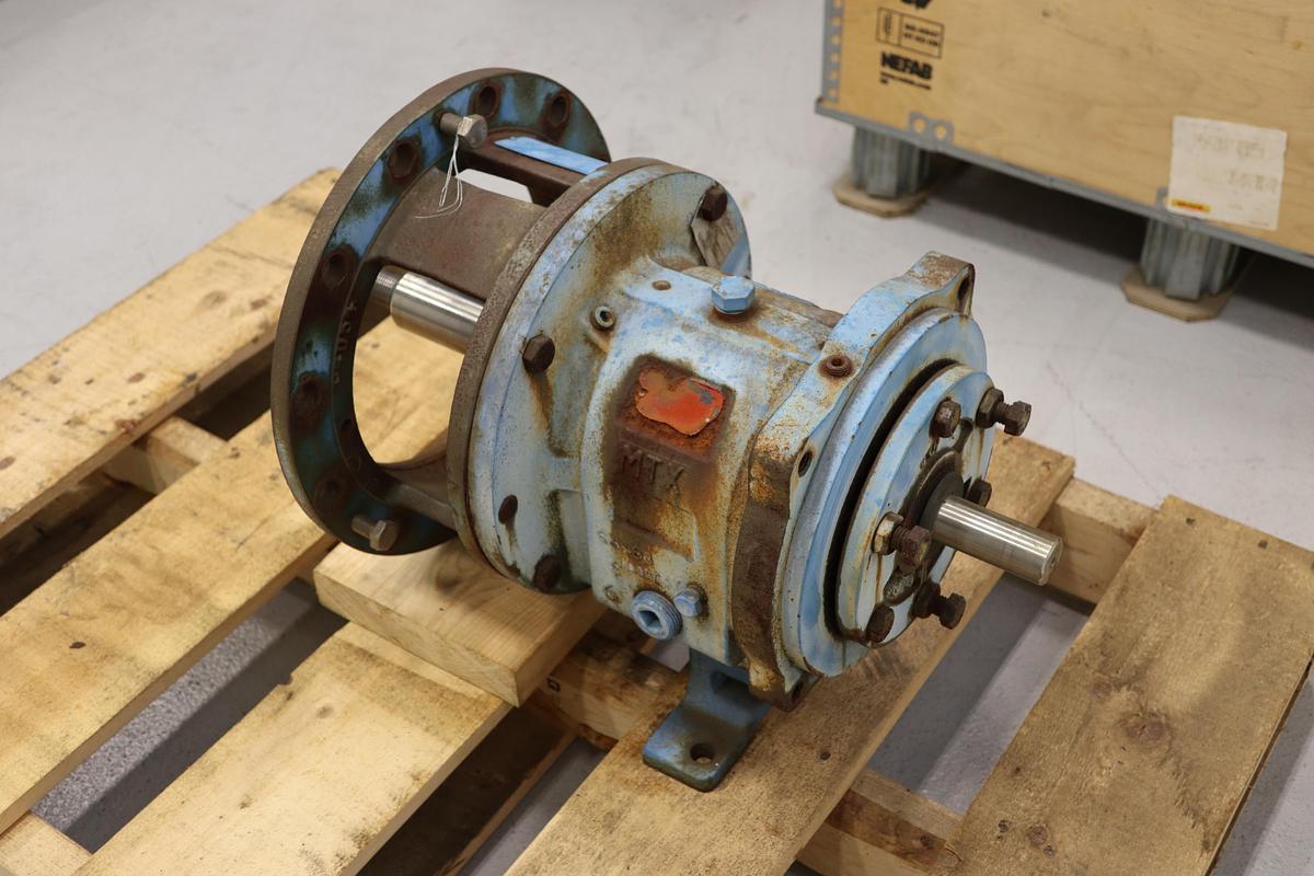 Used Goulds 3196 MTX Power End with 10" Frame Adapter  #47394