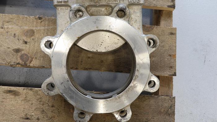 Used Flow Control 6" Hand Operated Knife Gate Valve #45937