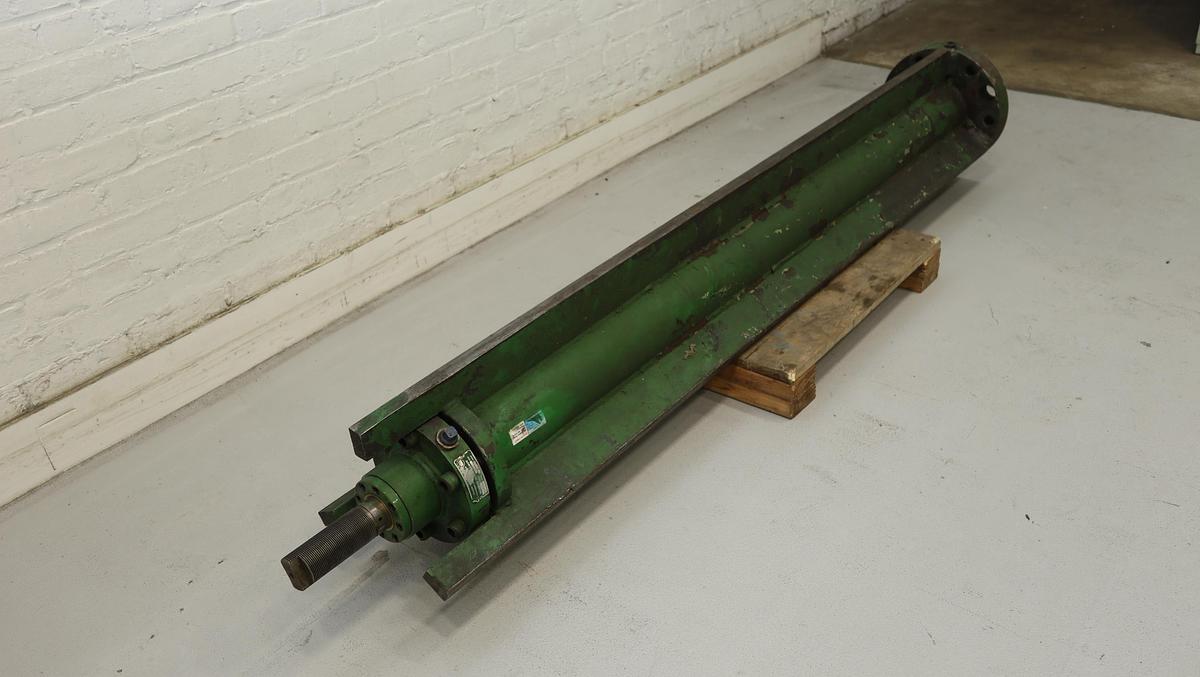 Refurbished BLACK CLAWSON 60" Roll Splitter Cylinder #46661