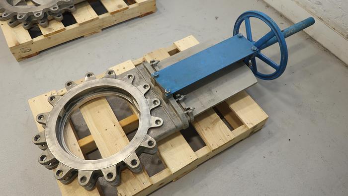 Used Orbinox 16" Hand Operated Knife Gate Valve #45624