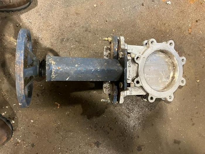 Used FABRI-VALVE 8" Hand Operated Knife Gate Valve #44954