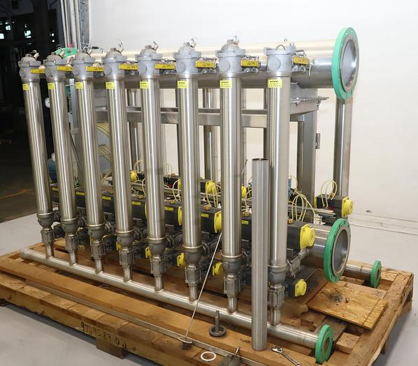 Unused AES 5600S16A2 16-Bank Canister Filter System #45884