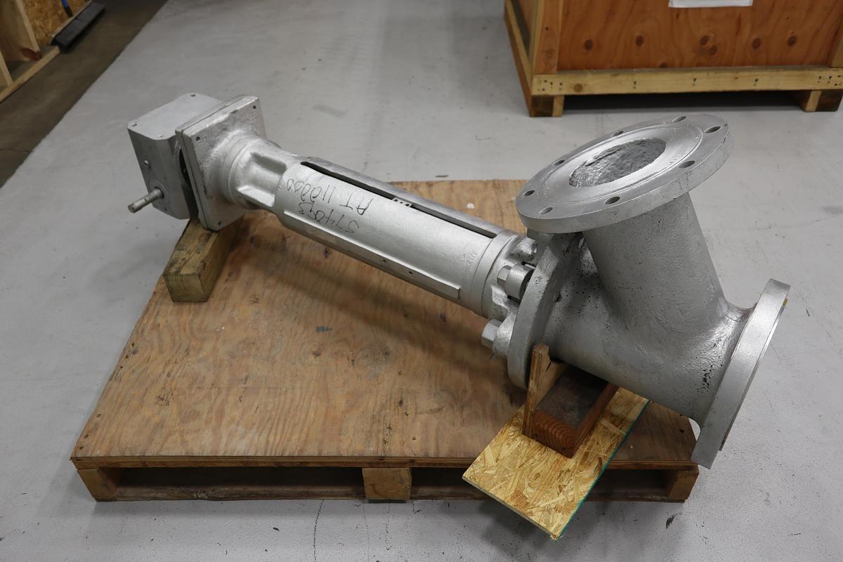 Used Strahman 6" Electric Drain Valve #47632