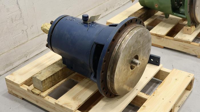 Refurbished Goulds 3196 13" Power End #45615
