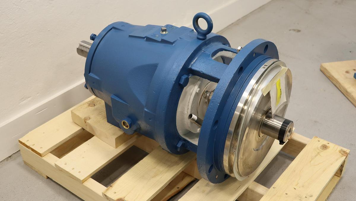 Used Goulds 3175 M 14" Pump Power End #47100