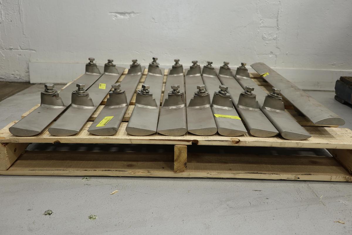 Unused Beloit M44 Pressure Screen Rotor Foils #47436