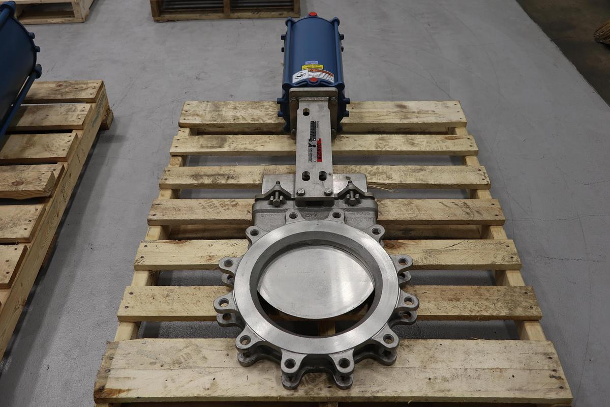 Unused Dezurik 12" Air Operated Knife Gate Valve #47328