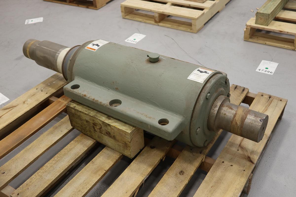 Unused Beloit DD4000 26/30 Refiner Quill #47402